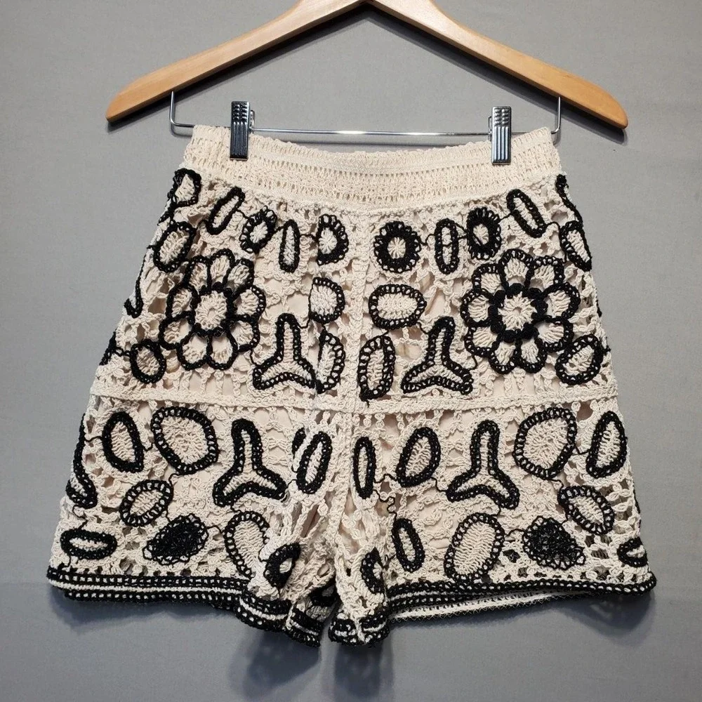 Rebellion Again Crochet Tank Shorts 2 Piece Set Women Small Floral Festival Boho